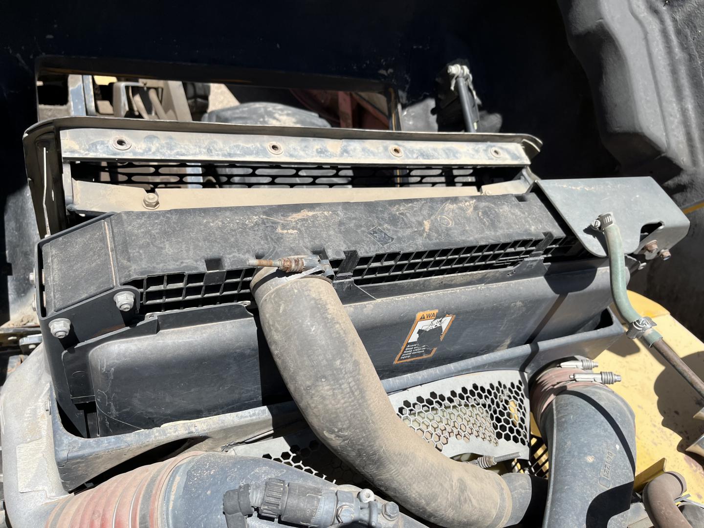 ./imagenes/INVOICE/2019/17453/DOMPE ARTICULADO JOHN DEERE 400D (12).JPG